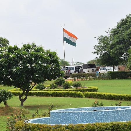 Aravali Hill View Estate Villa Gurgáon Kültér fotó